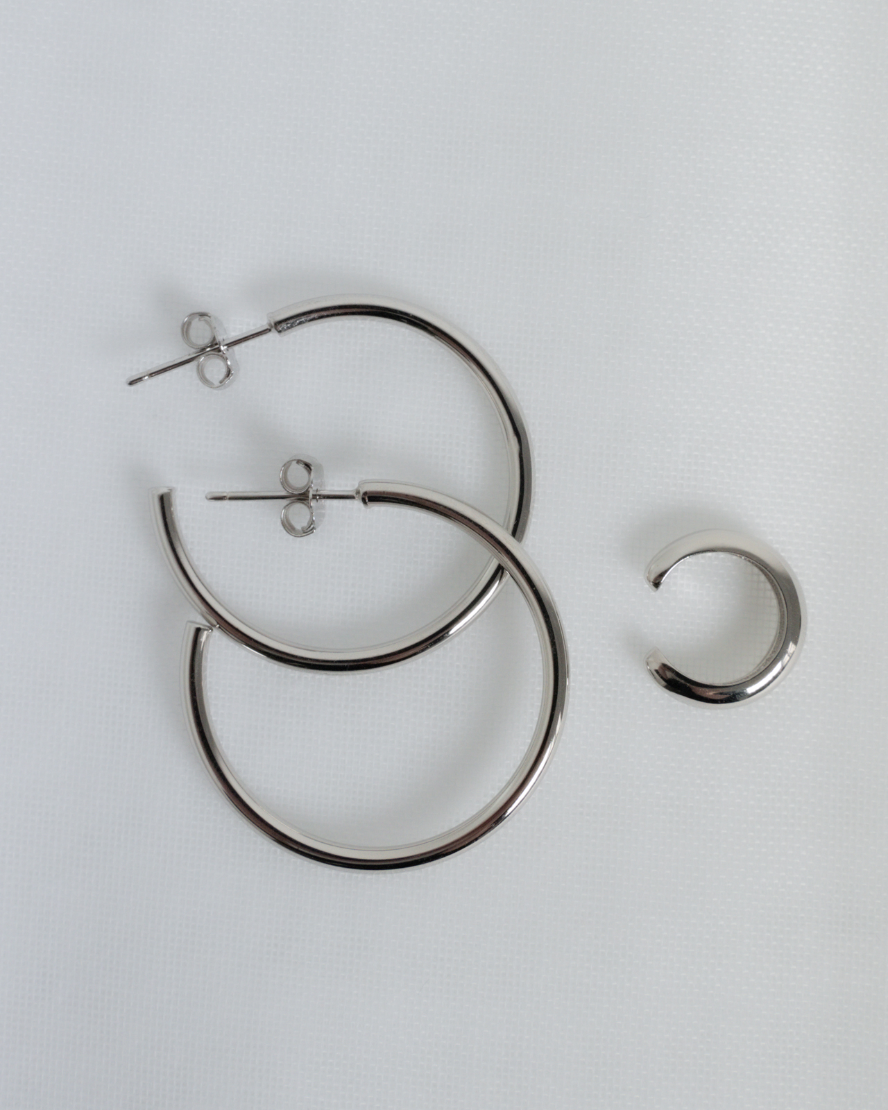 Variations: Set Simple Hoop and Simple Ear Cuff Silver