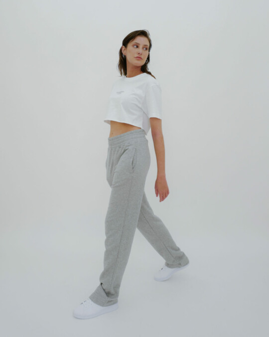 Slim Fit in europe Jogger Grey_abbildung_model_bildnr2