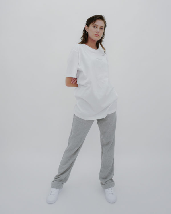 Produktabbildung: in europe Oversized T-Shirt Weiß
