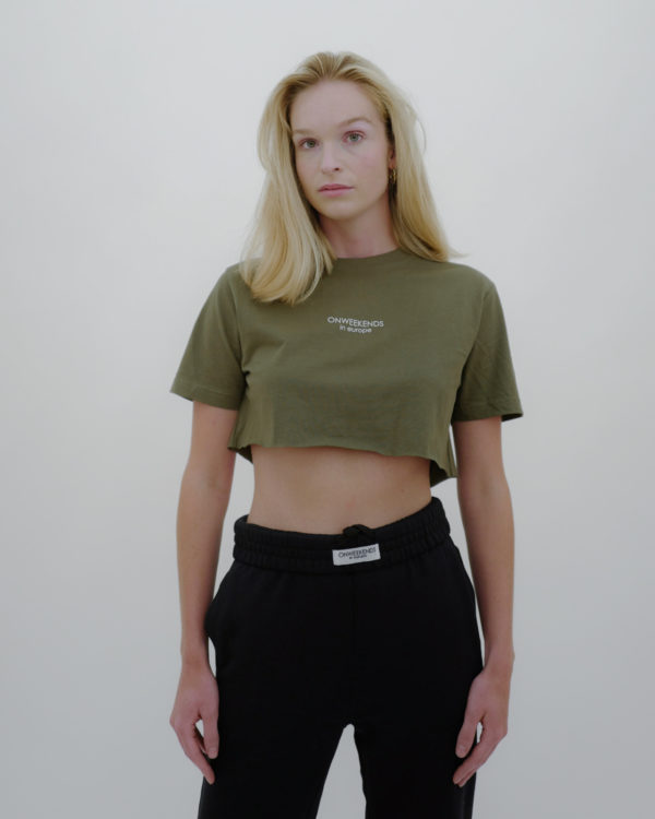 Produktabbildung: in europe Crop T-Shirt khaki