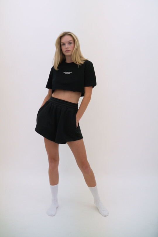 ONWEEKENDS Shorts Schwarz_abbildung_model_bildnr4