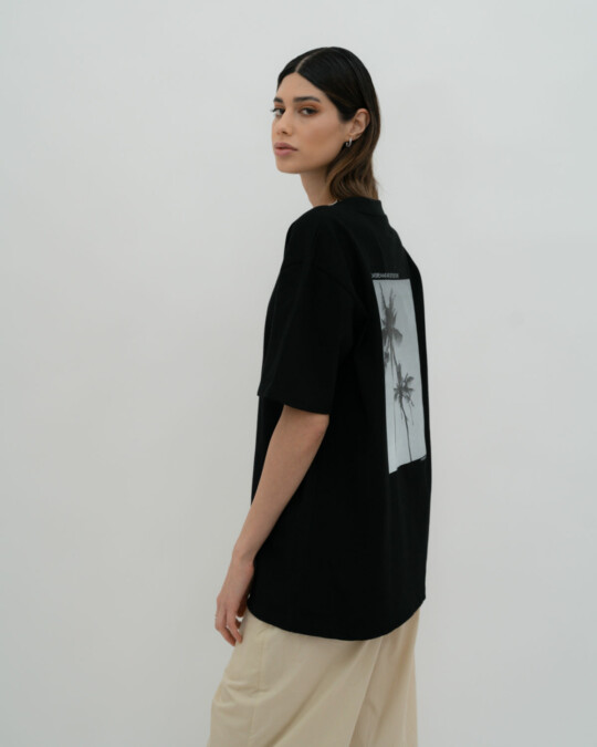 ONWEEKENDS T001 Schwarz_abbildung_model_bildnr0