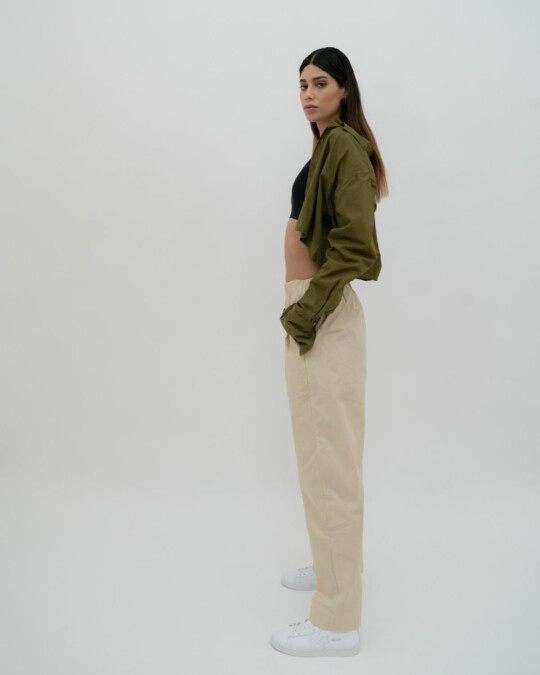 The PJ Hose Beige_abbildung_model_bildnr1