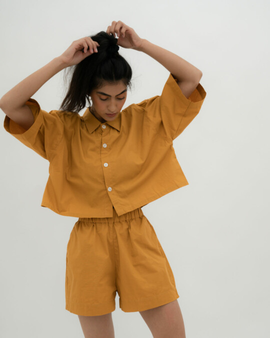 The PJ Shorts Dusty Orange_abbildung_model_bildnr3