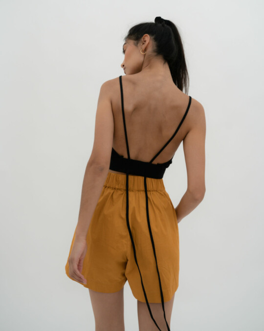 The Adjustable Open Back Top_abbildung_model_bildnr4